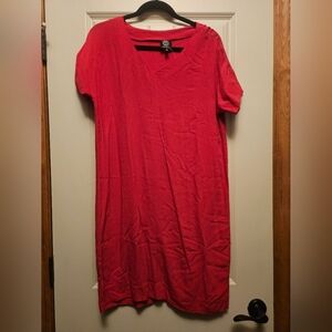 Bombeau Vibrant Red Short Sleeve Dress